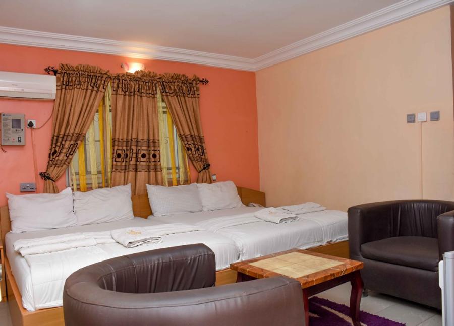 Royal Executive Double